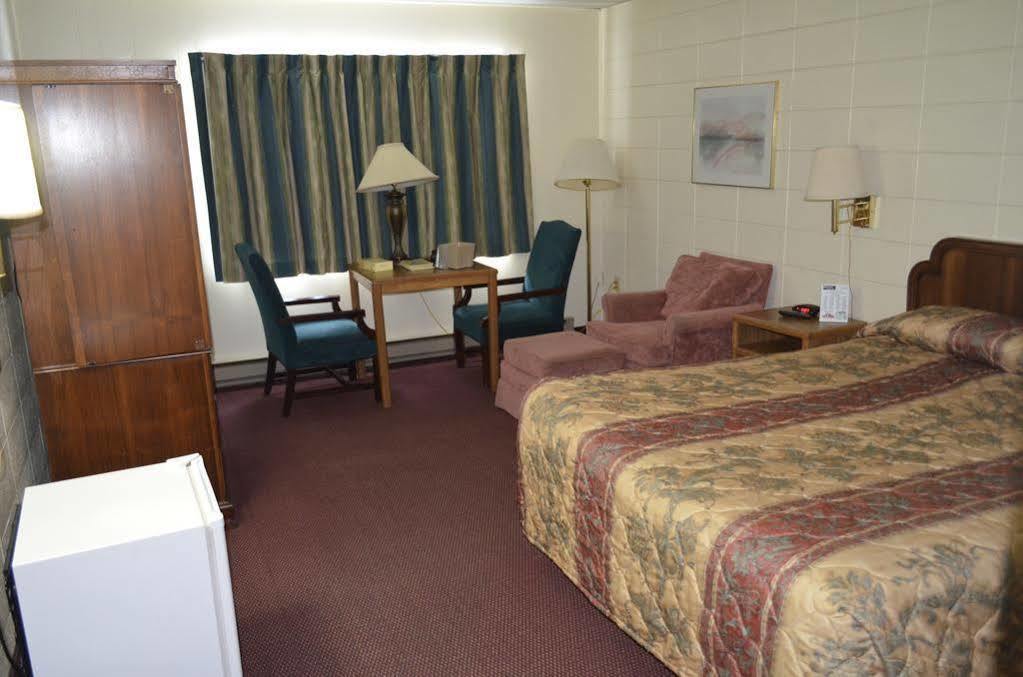 Grand Inn Fargo Luaran gambar